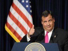 Крис Кристи стоит на своем