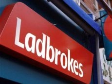 Что делать с акциями Ladbrokes?