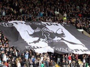 На «Энфилд» приедут около трех тысяч болельщиков «Ноттс Каунти»