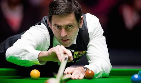 Ронни О`Салливан играет против Стюарта Бинэма