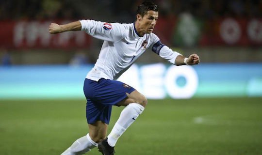 Роналду показывает различный футбол за «Реал» и за сборную