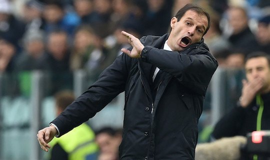 Аллегри вновь попал под обстрел болельщиков туринцев