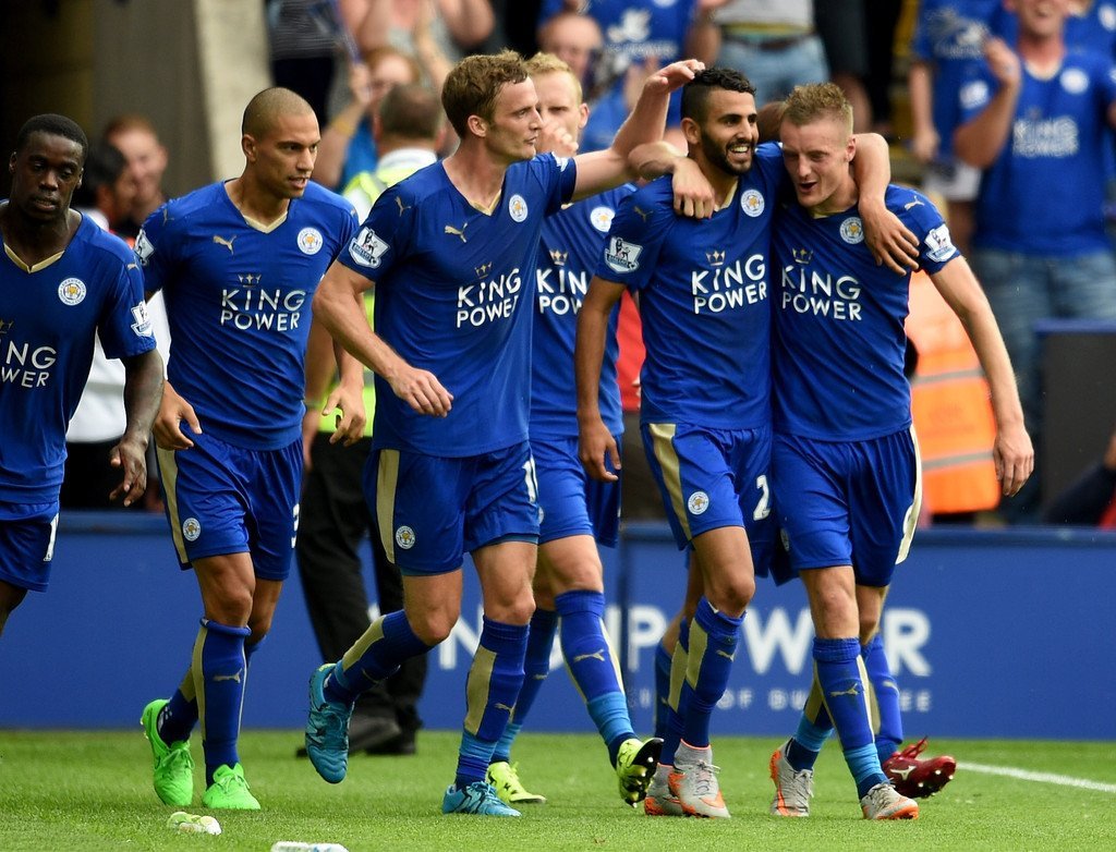 Чемпионский лестер. Лестер. ФК Лестер. ФК Лестер Сити. Leicester City 2015 2016.