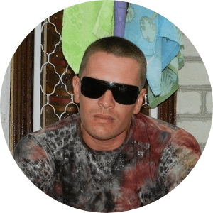 Николай Ефремов