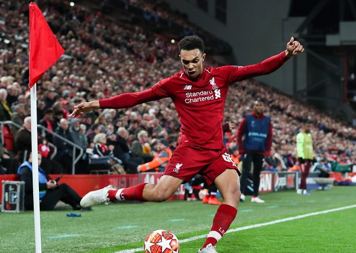 Неожиданным исполнением углового Трент Александер-Арнольд обманул всю "Барселону"