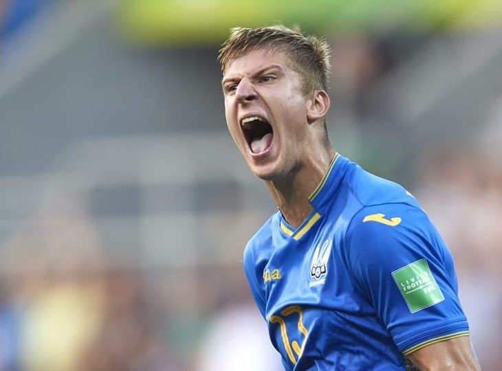 Даниил Бескоровайный, центральный защитник, 19 лет («Земплин»)