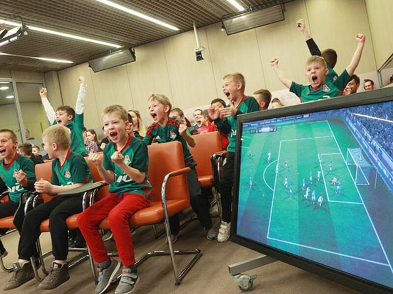 Киберфутбол в школе