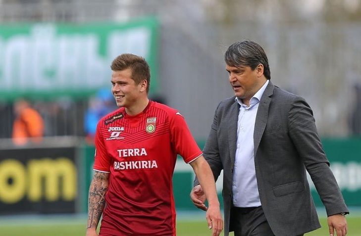 Данил Круговой и главный тренер "Уфы" Вадим Евсеев