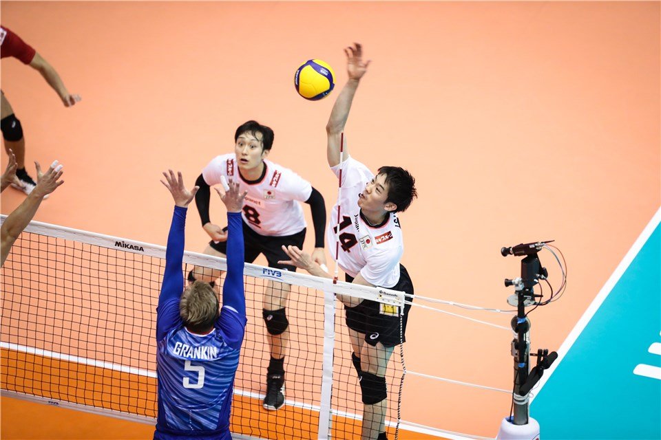 Япония волейбол мужчины. Волейбольная команда Японии мужская сборная. Koga волейболист. Волейбольная команда Японии мужская. Волейболисты Японии.