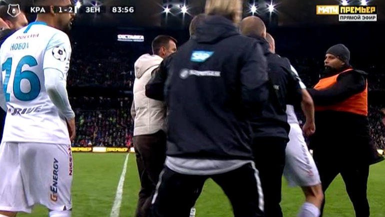 Ари vs Анюков