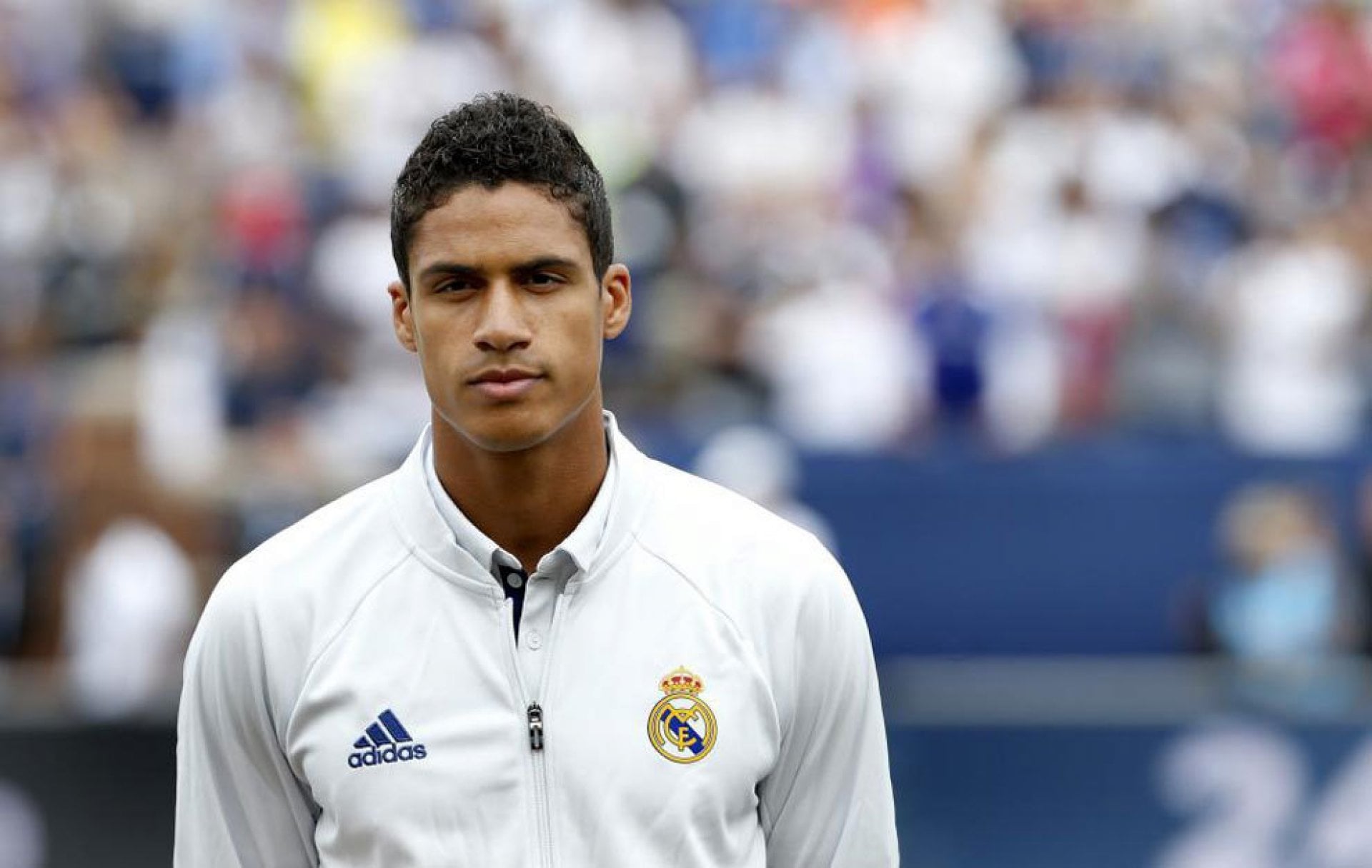 Varane реал мадрид. Варан манчестер юнайтед. Варан футболист. Varane man utd. Raphael varane.