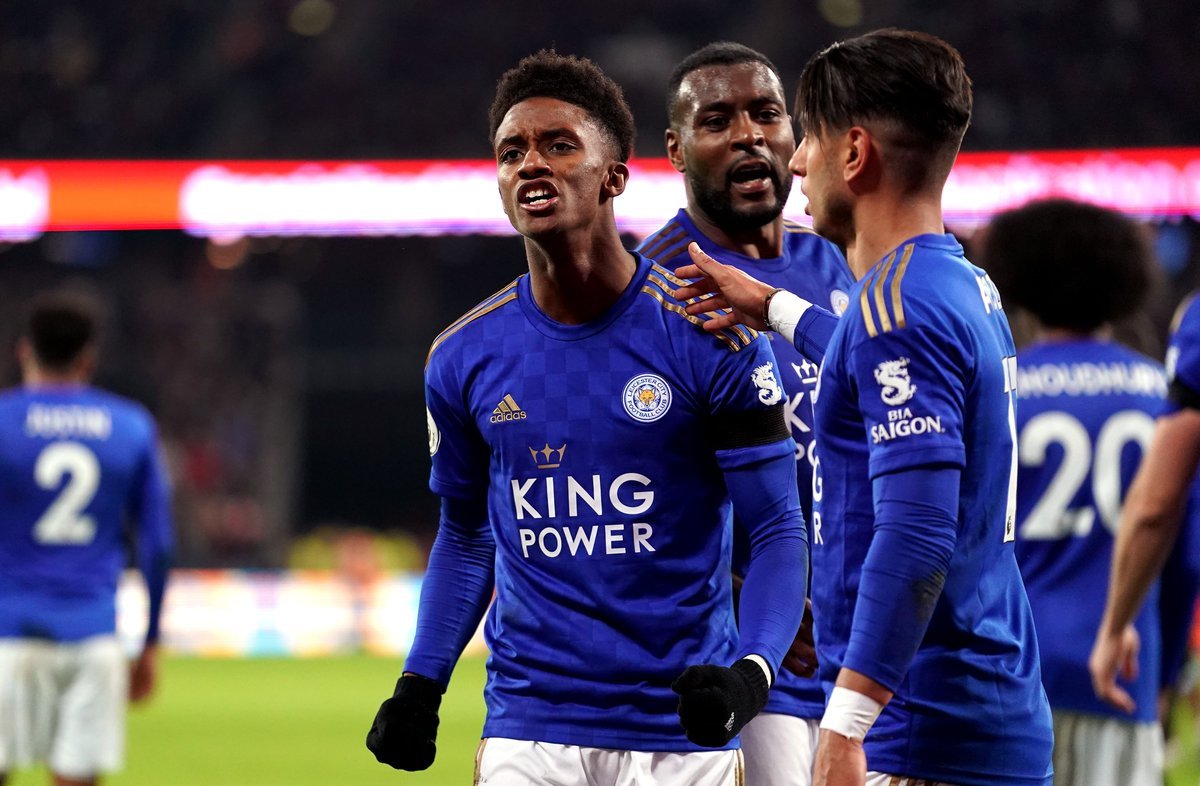 Messi vs ronaldo neymar. Включи много игроков. Включи много игроков. Футбольная игра. Компендию 2016.