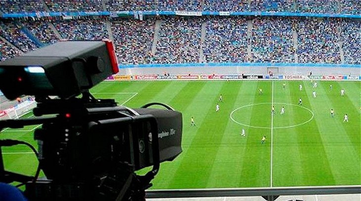 телетрансляции футбольных матчей