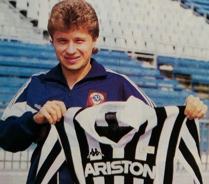 Александр Заваров: Сказали: «Ювентус» тебя пригласил, иди». А про «Барселону» чуть-чуть промолчали