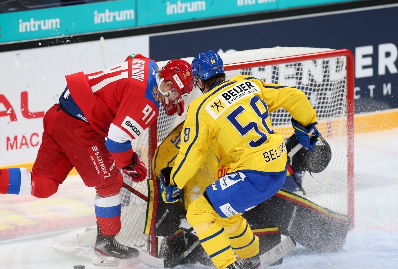Россия швеция хоккей ставки букмекеров прикол тень играют в карты