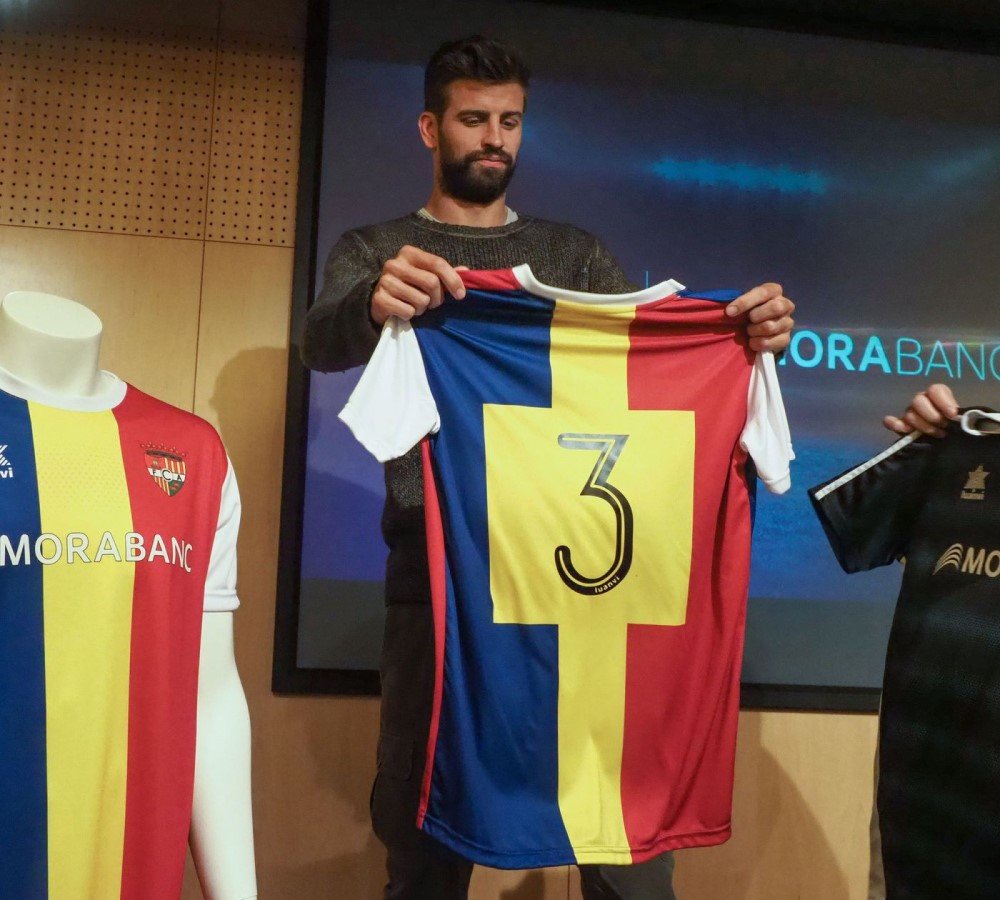 «Барселона» - на краю финансовой пропасти. В клубе думают не о контракте Месси, а о банкротстве