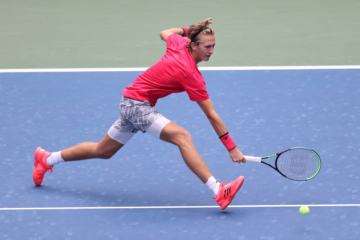 Сэвилл д теннис. Скулкейт теннис. Скулкейт теннис. Скулкейт теннис. Нико хюлькенберг немецкий автоспорт.