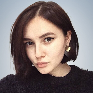 Евгения Власова