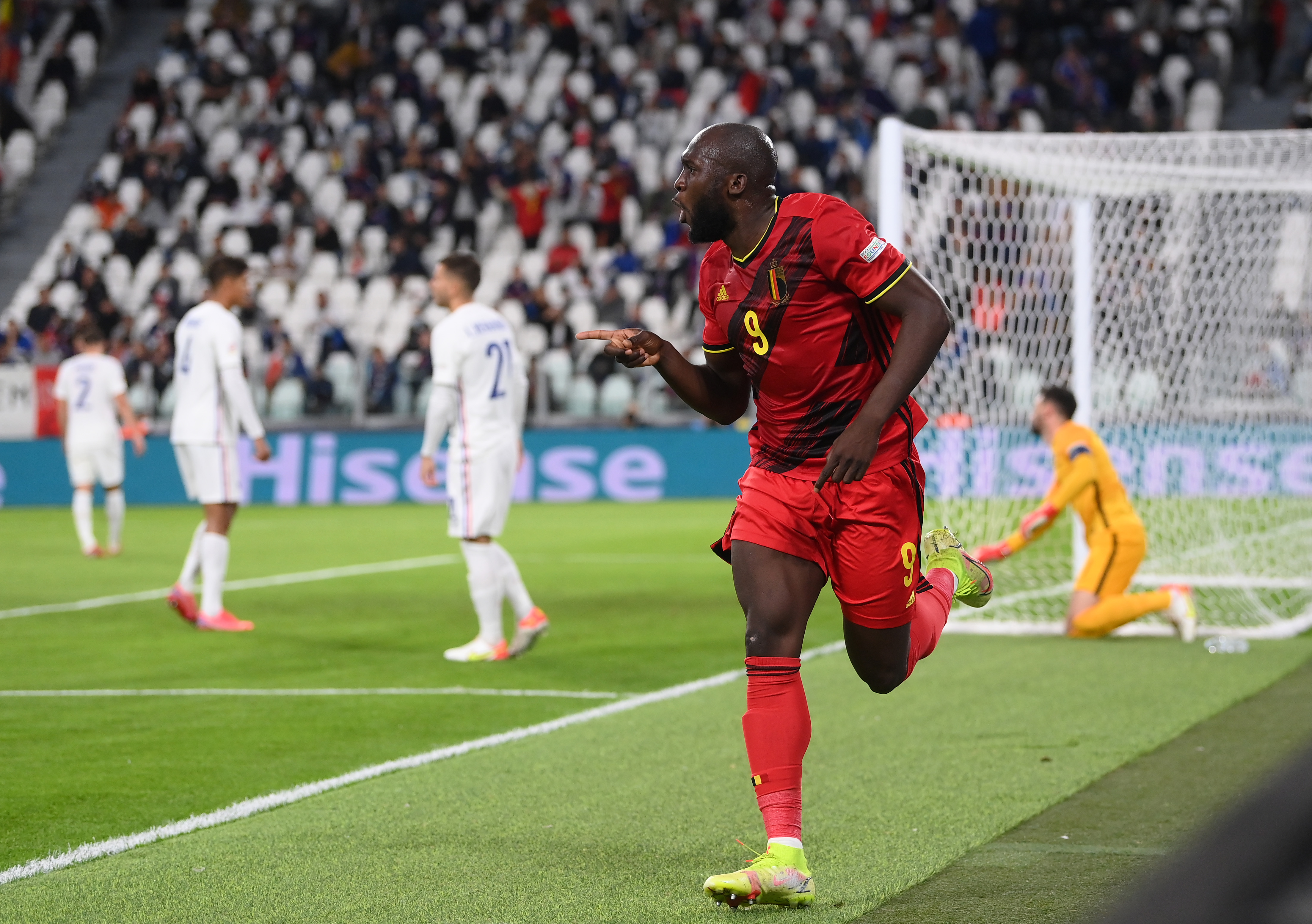 Франция или бельгия. Romelu Lukaku Belgium. Lukaku Belgium 2021. Франция и Бельгия. Италия Бельгия.