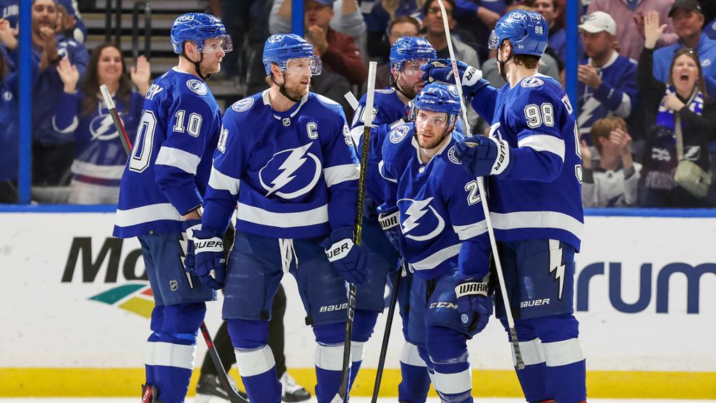 Tampa Bay Lightning plane