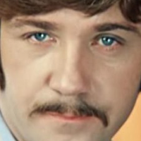 Константин Маслов
