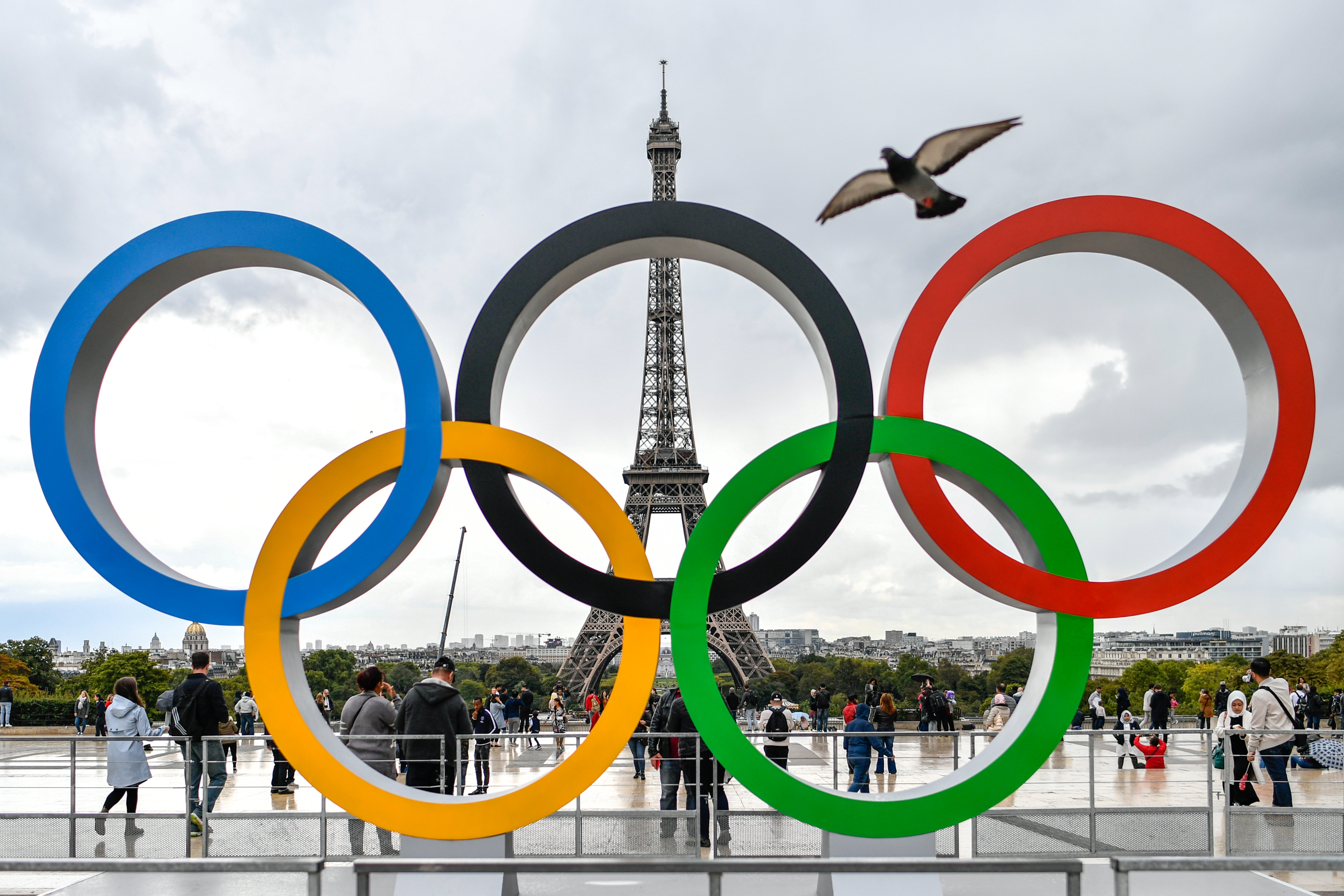 Поедут ли спортсмены на олимпиаду в париж. Летние Олимпийские игры 2024 в Париже. Олимпийский Париж 2024.