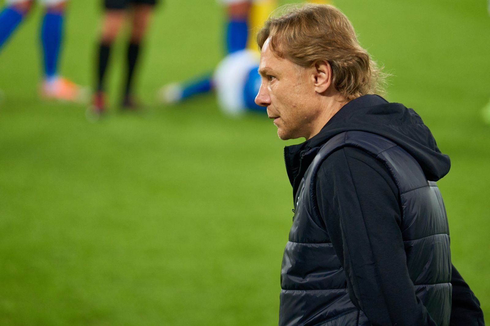Валерий Карпин