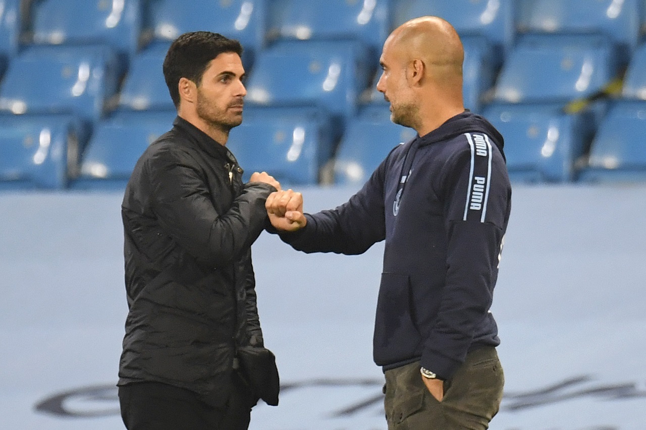 Микель Артета («Арсенал») и Хосеп Гвардиола («Манчестер Сити») (фото: Peter Powell/Pool via Getty Images)