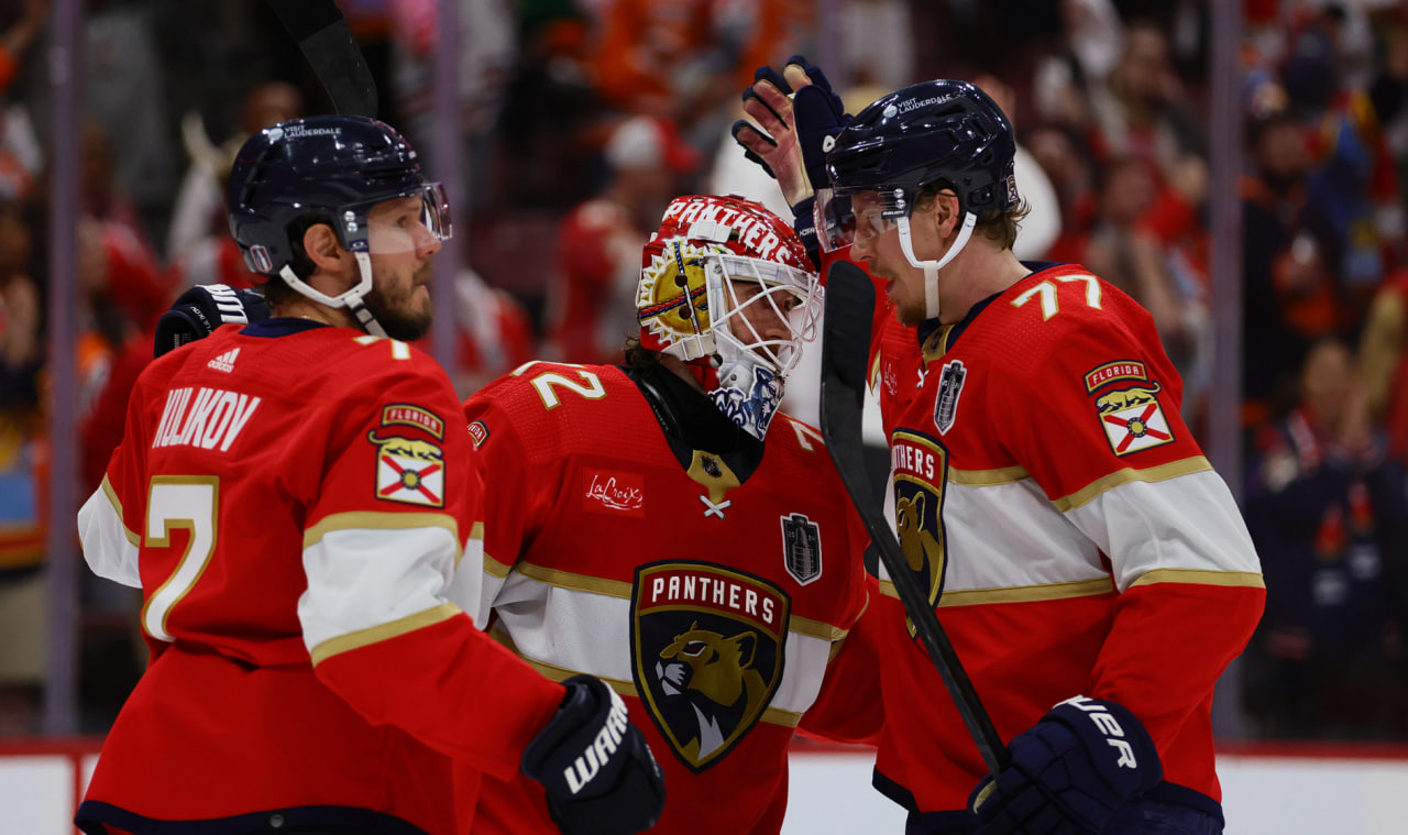 Дмитрий Куликов и Сергей Бобровский