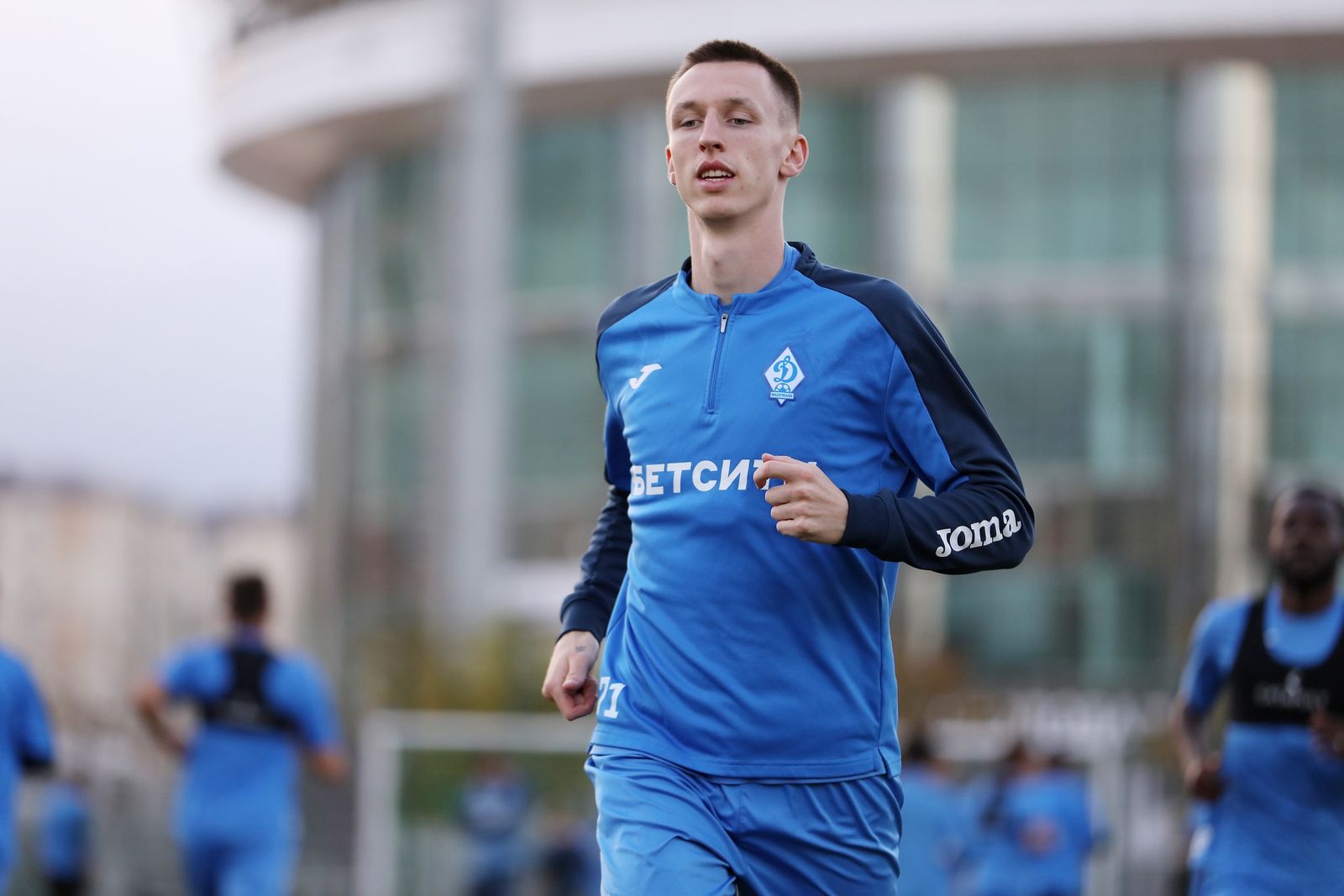 Защитник «Динамо» (Махачкала) Ян Джапо