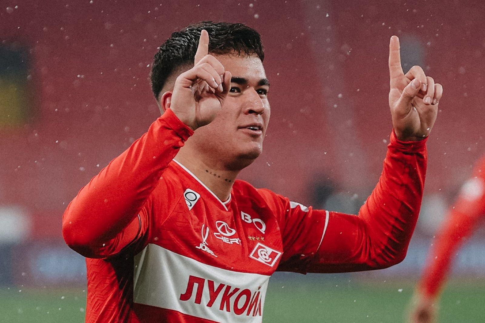 Нападающий «Спартака» Манфред Угальде — автор четырех забитых мячей в ворота «Локомотива» в матче РПЛ в ноябре 2024 года