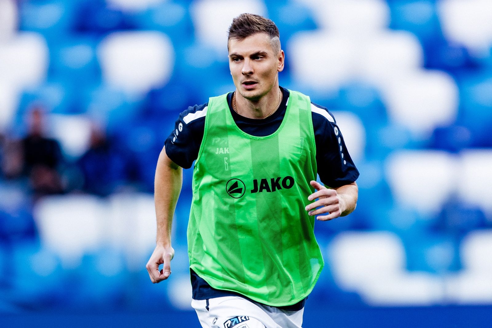 Дмитрий Тихий в игре за «Пари НН»