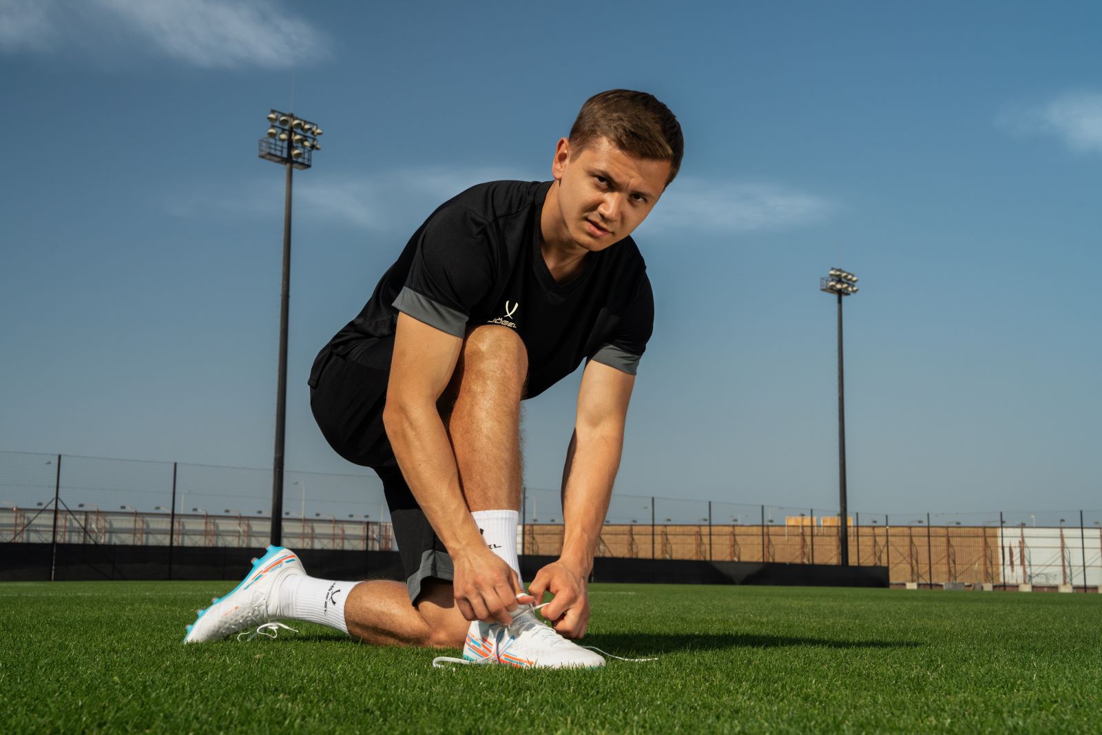 Иван Обляков стал лицом инновационных бутс JOGEL EVOFLY