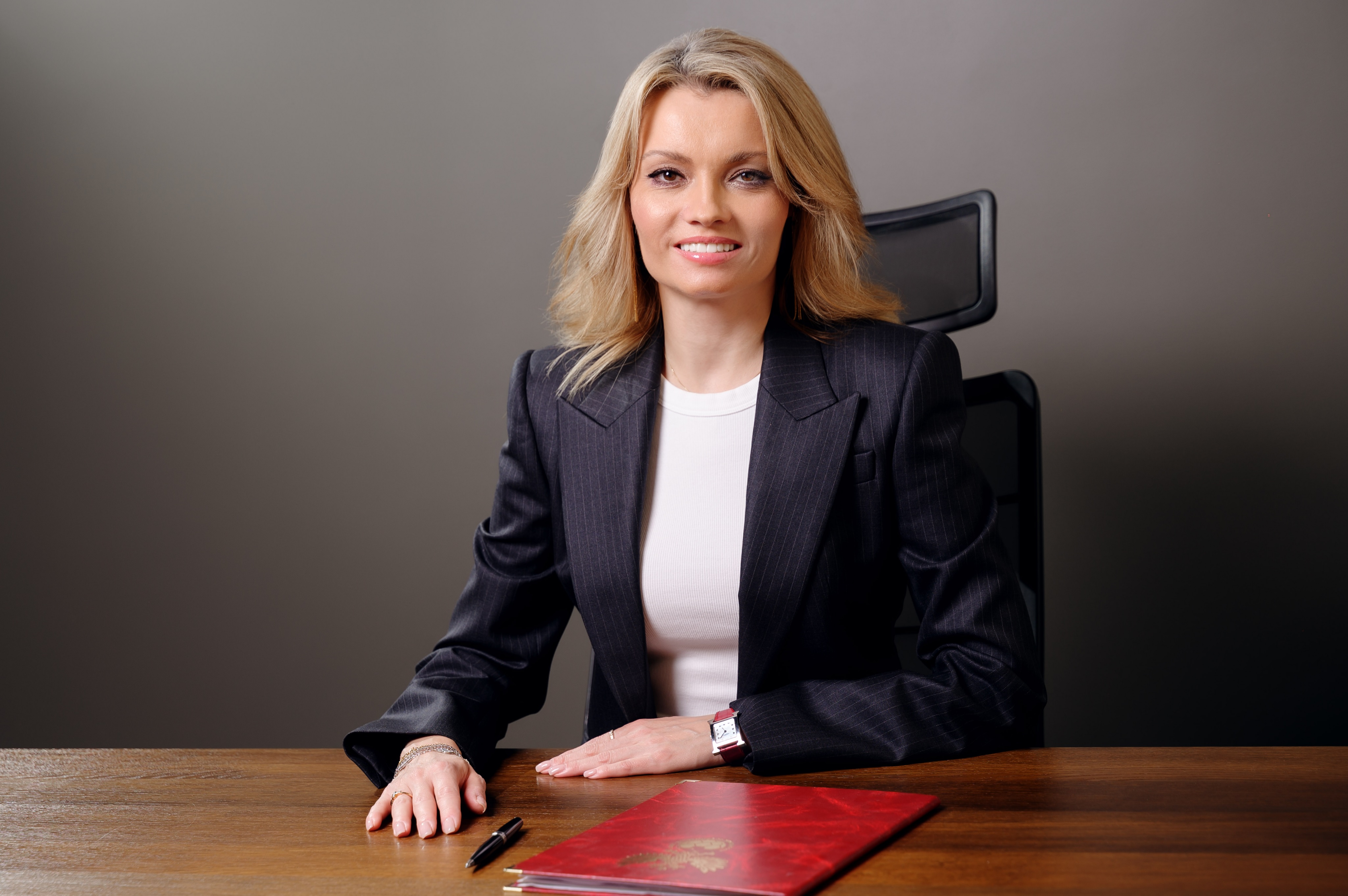 Эрика Сурикова