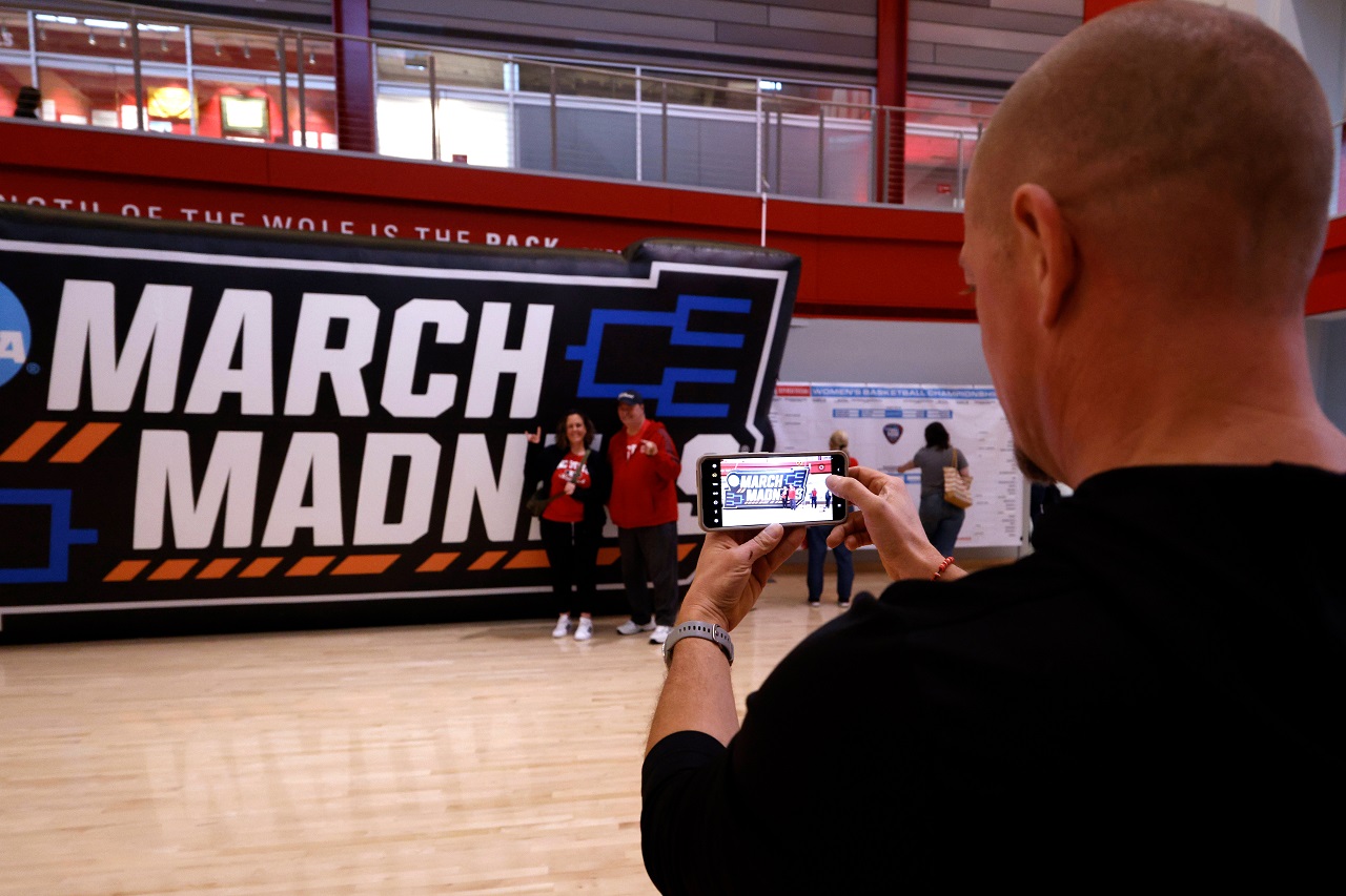 «Мартовское безумие» NCAA (Lance King/Getty Images)