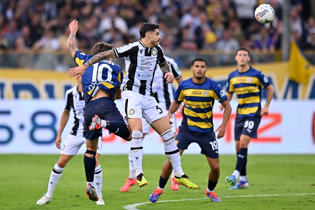 Мартин Пайеро («Удинезе»), Адриан Бернабе («Парма») (фото: Alessandro Sabattini/Getty Images)