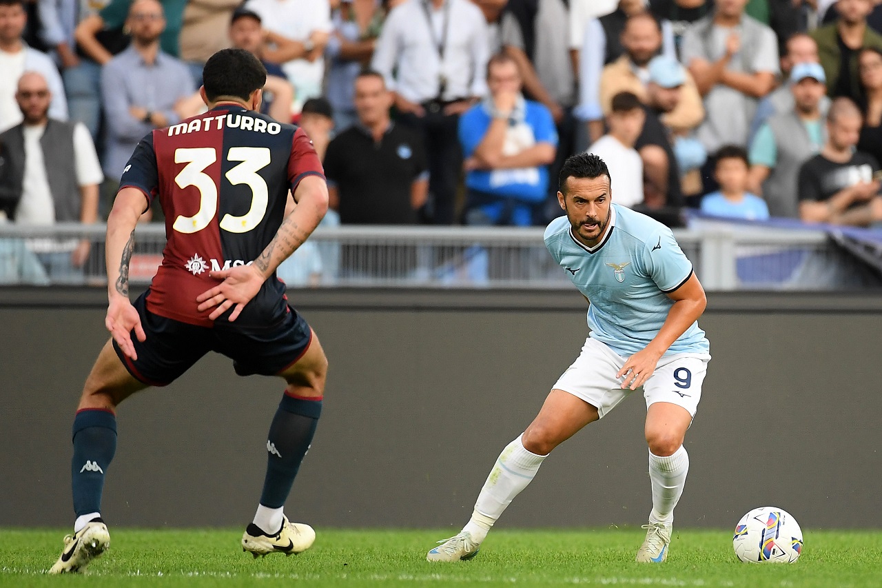 Педро («Лацио») и Алан Маттурро («Дженоа») (фото: Marco Rosi - SS Lazio/Getty Images)