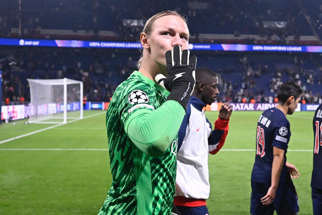 Матвей Сафонов, «Пари Сен-Жермен» (фото: соцсети парижского клуба)