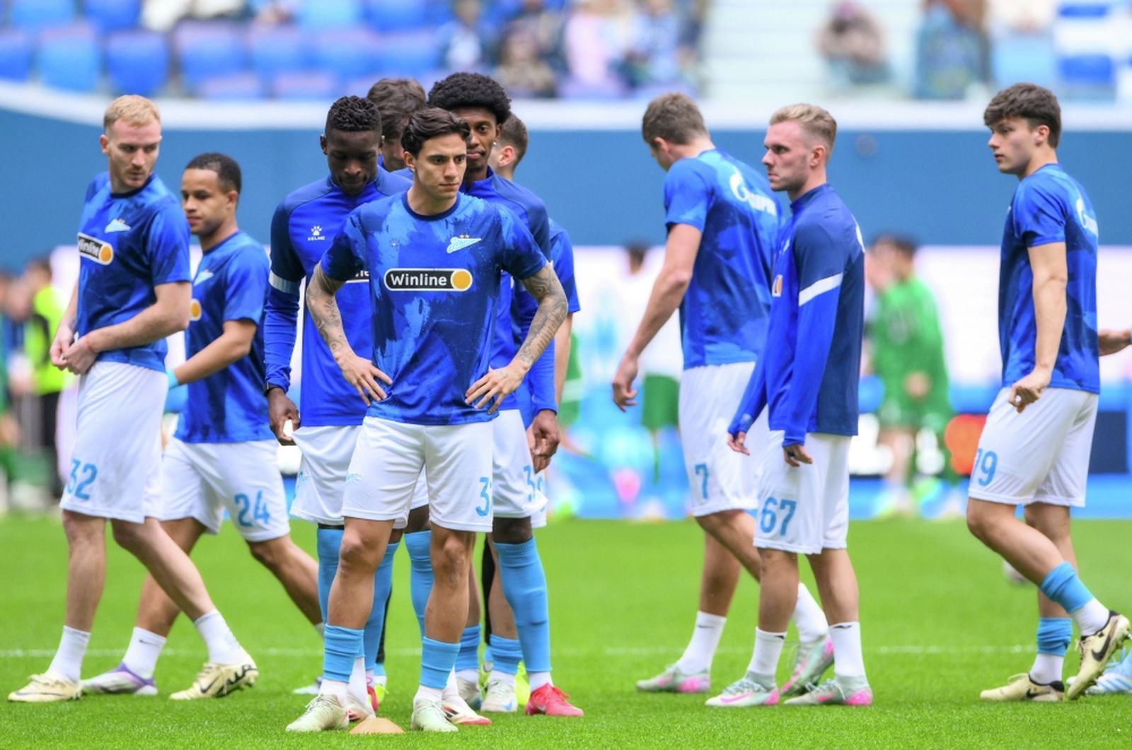 24 мая 2025 года. Футболисты «Зенита» на разминке перед матчем РПЛ с «Ахматом». Фото: Алексей Даничев / РИА Новости ©