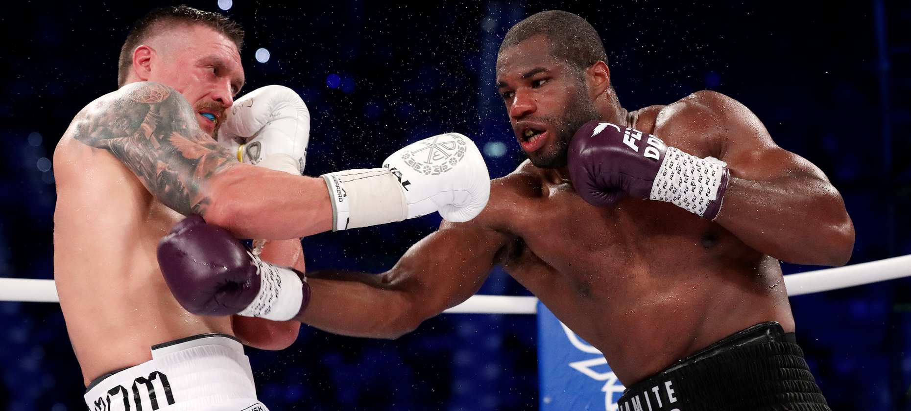 Усик — Дюбуа, первый бой (Photo by Gabriel Kuchta/Getty Images)