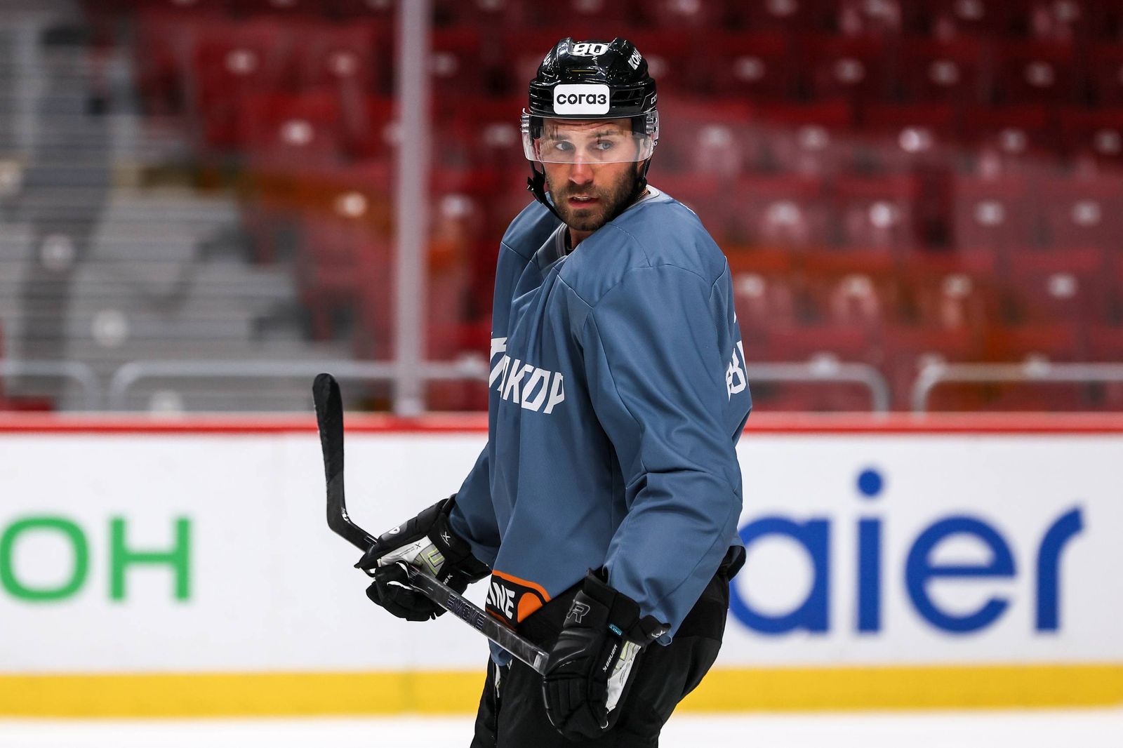 20 августа 2025 года. Нападающий Джошуа Ливо на первой тренировке в «Тракторе». Фото: hctraktor.org