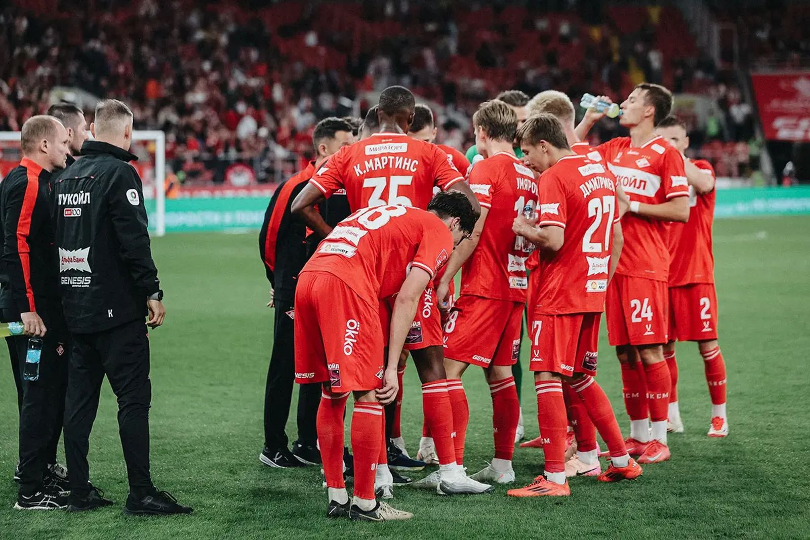 12 августа 2025 года. Футболисты «Спартака» перед серией пенальти в матче 2-го тура FONBET Кубка России с махачкалинским «Динамо» в Москве. Фото: spartak.com