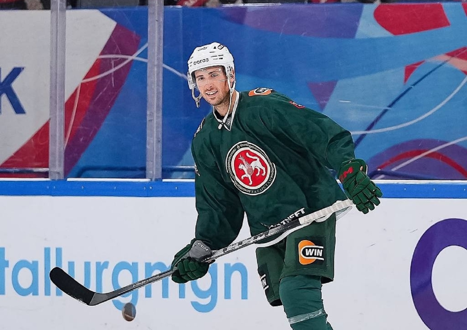 Нападающий «Ак Барс» Александр Хмелевски на тренировке команды. Фото: ak-bars.ru