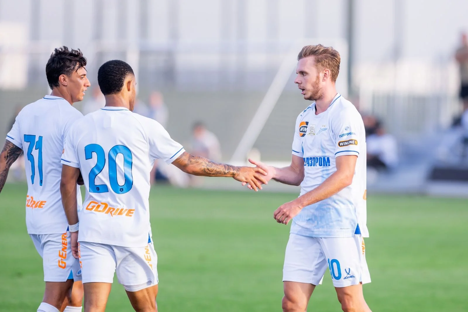 Густаво Мантуан, Педро и Максим Глушенков. Фото: Анна Мейер / ФК «Зенит»